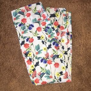 Fabletics white floral leggings